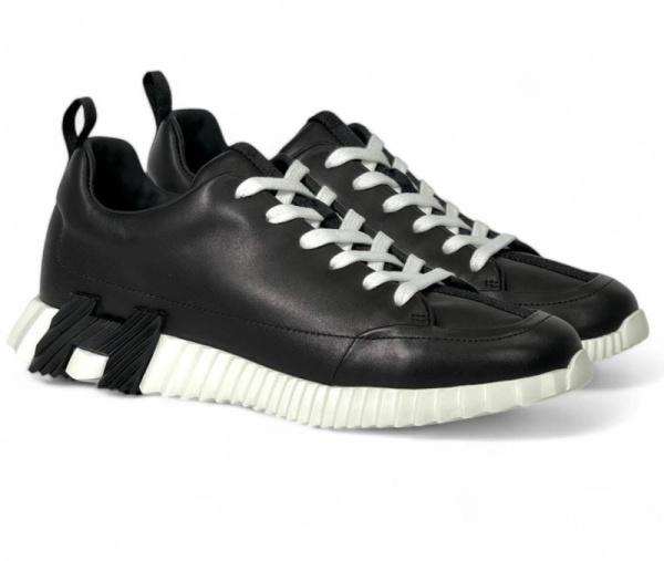 МУЖСКИЕ КРОССОВКИ HERMES 