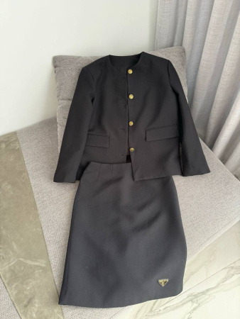 КОСТЮМ PRADA  70936 детальное фото товара