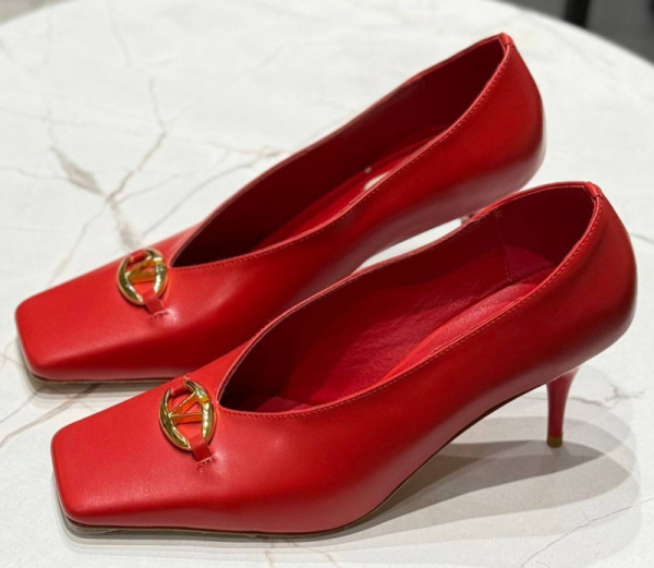 ТУФЛИ VALENTINO 