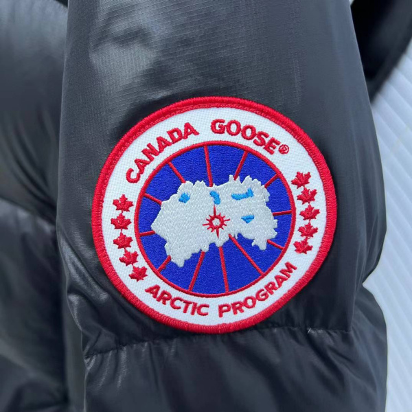 МУЖСКОЙ ПУХОВИК CANADA GOOSE  72902 фото анонса