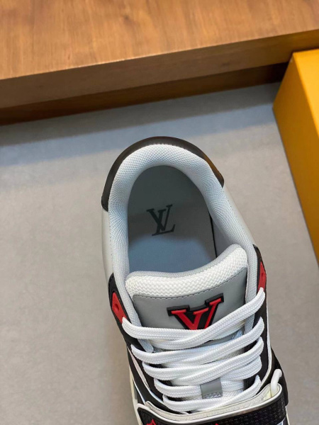 МУЖСКИЕ КРОССОВКИ LOUIS VUITTON  70045 фото анонса