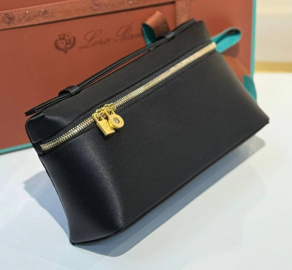 СУМКА LORO PIANA 