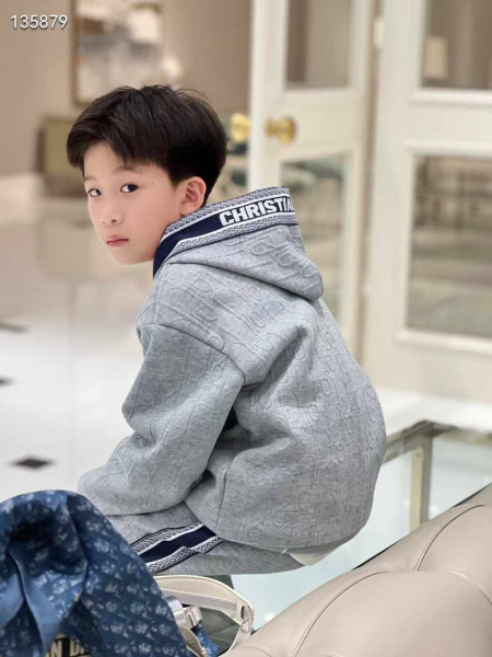 ДЕТСКИЙ КОСТЮМ CHRISTIAN DIOR 74681 фото анонса