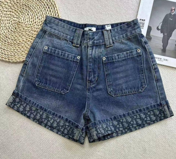 ШОРТЫ CHRISTIAN DIOR 