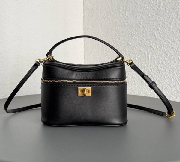 СУМКА BALENCIAGA 