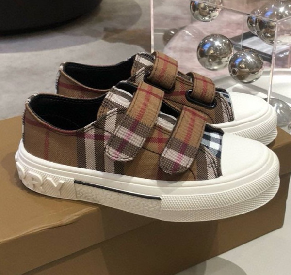 ДЕТСКИЕ КЕДЫ BURBERRY 