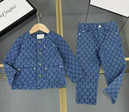 ДЕТСКИЙ КОСТЮМ GUCCI 