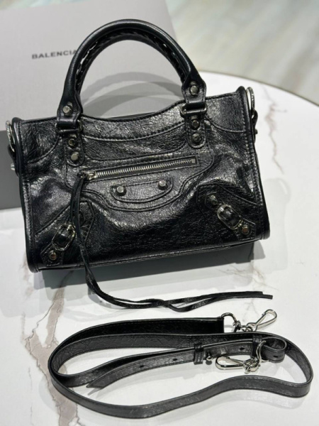 СУМКА BALENCIAGA 