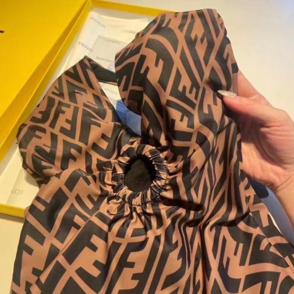 КУПАЛЬНИК FENDI 49953 фото анонса