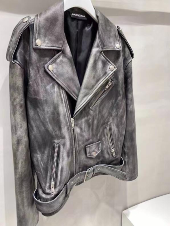 КУРТКА BALENCIAGA 50444 детальное фото товара