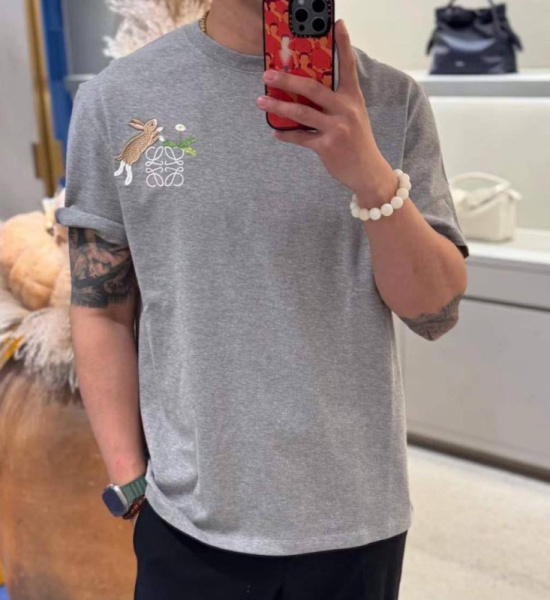 МУЖСКАЯ ФУТБОЛКА LOEWE 