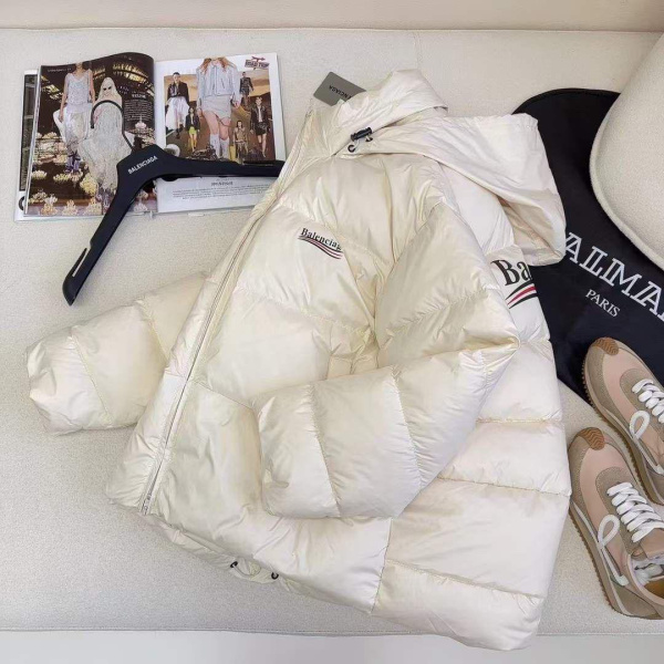 ПУХОВИК BALENCIAGA 61824 фото анонса