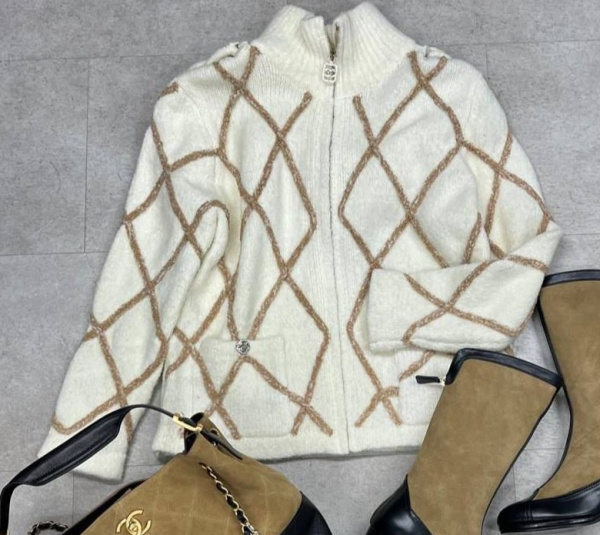 КАРДИГАН CHANEL 