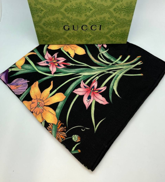 ПЛАТОК GUCCI 