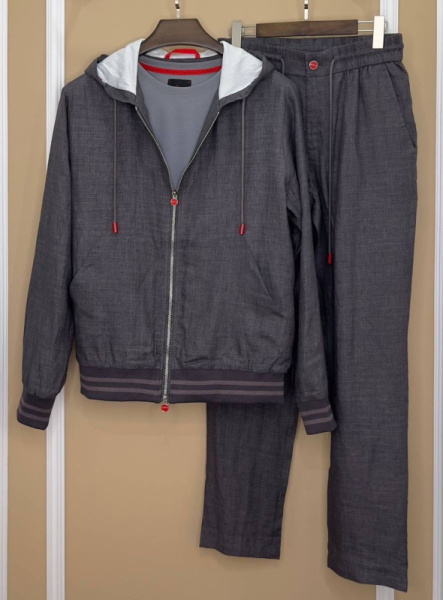 МУЖСКОЙ КОСТЮМ KITON 