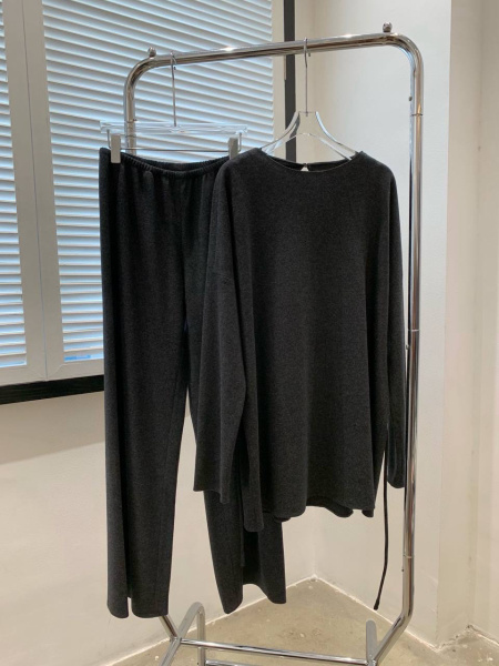 КОСТЮМ THE ROW  71940 фото анонса