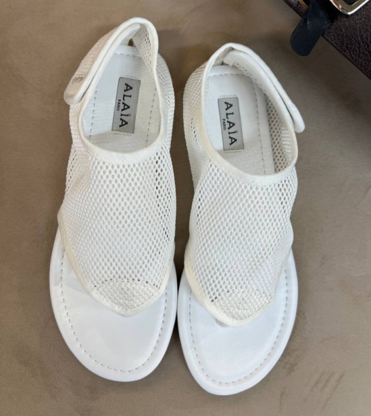 САНДАЛИИ ALAIA 