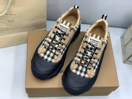 КРОССОВКИ BURBERRY 54069 детальное фото товара