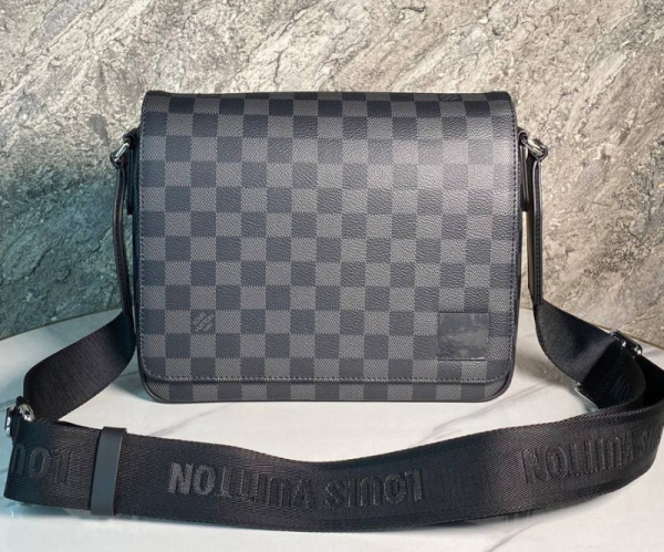 МУЖСКАЯ СУМКА МЕССЕНДЖЕР LOUIS VUITTON 