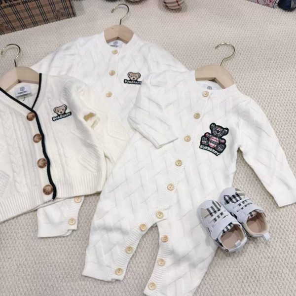 ДЕТСКИЙ КОСТЮМ BURBERRY  80539 фото анонса