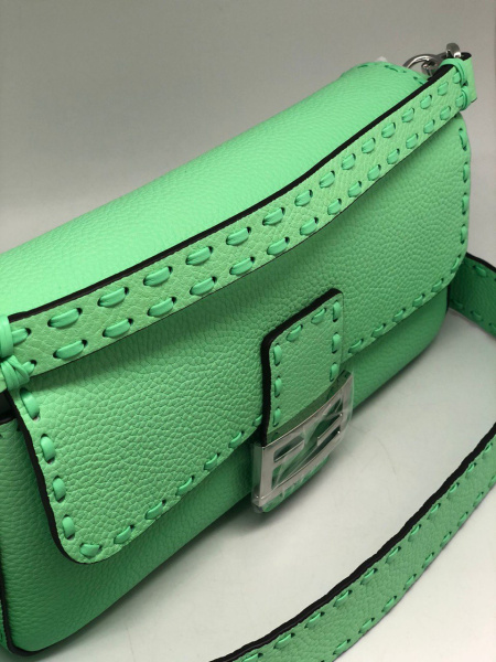 СУМКА FENDI BACUETTE  60092 фото анонса