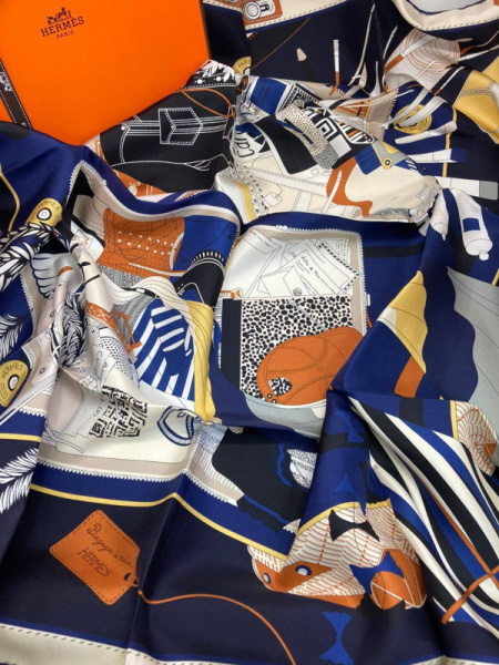 ПЛАТОК HERMES 