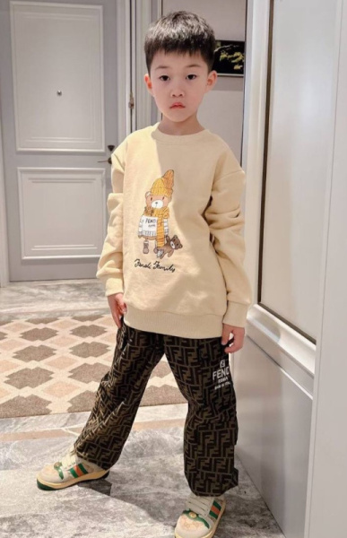 ДЕТСКИЙ СВИТЕР FENDI 