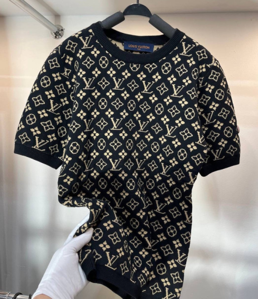 КОФТА LOUIS VUITTON 