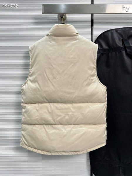 ЖИЛЕТ CELINE 61829 фото анонса