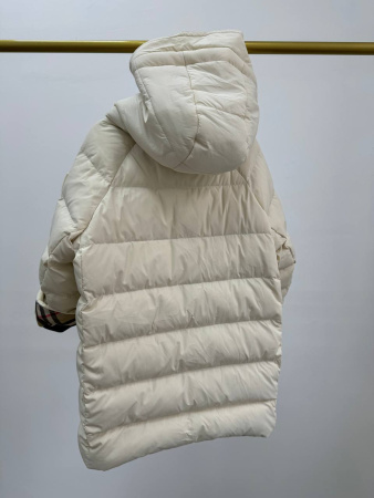 ДЕТСКИЙ ПУХОВИК BURBERRY 74637 детальное фото товара