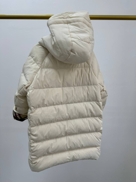 ДЕТСКИЙ ПУХОВИК BURBERRY 74637 фото анонса