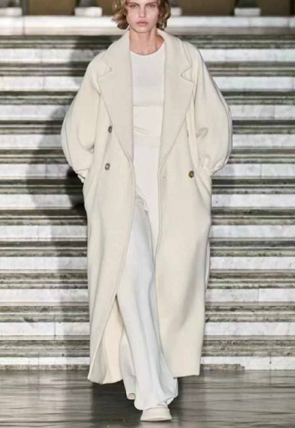 ПАЛЬТО MAX MARA 