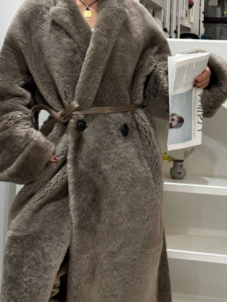 ПАЛЬТО МЕХОВОЕ MIU MIU  72490 фото анонса