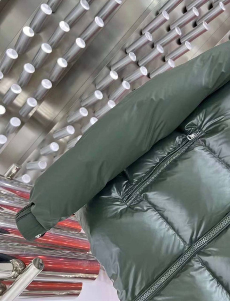 МУЖСКОЙ ПУХОВИК MONCLER  63272 фото анонса