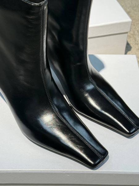 БОТИЛЬОНЫ KHAITE  79669 фото анонса