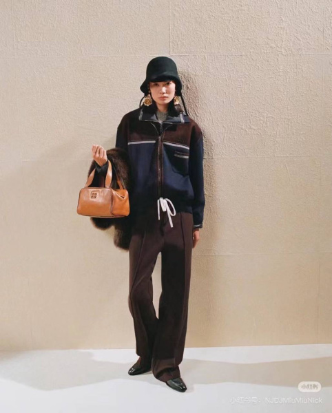 КАРДИГАН MIU MIU  80148 фото анонса