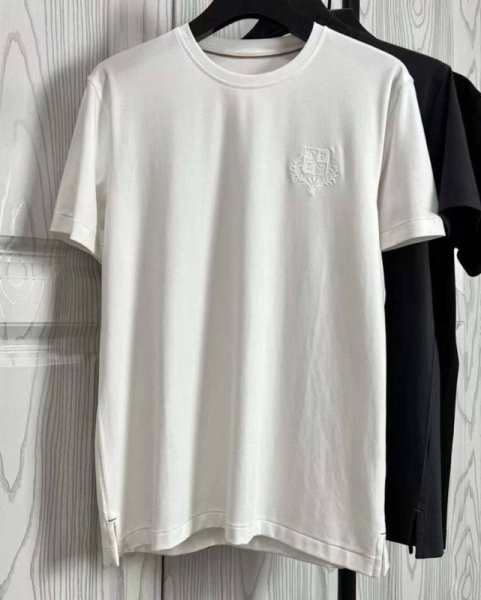 МУЖСКАЯ ФУТБОЛКА LORO PIANA 