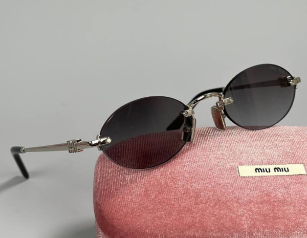 ОЧКИ MIU MIU 