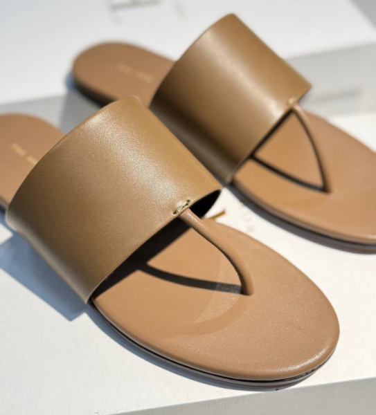 ШЛЕПКИ THE ROW 