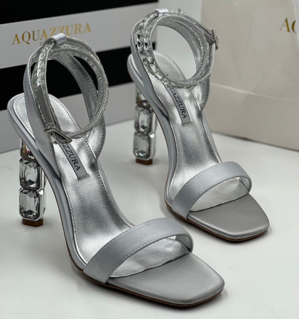 БОСОНОЖКИ AQUAZZURA 