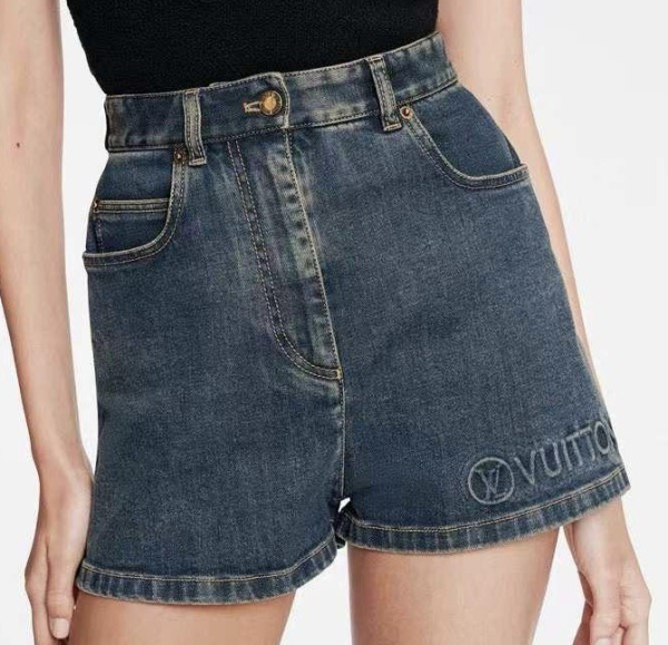 ШОРТЫ LOUIS VUITTON 