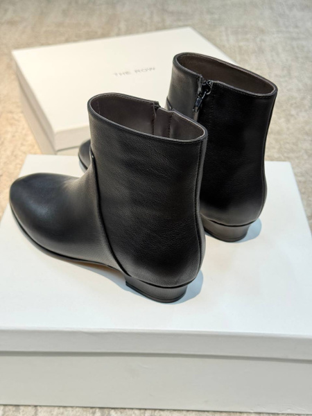 БОТИЛЬОНЫ THE ROW  80923 фото анонса