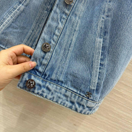 ЖИЛЕТ CHANEL  82504 детальное фото товара