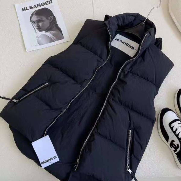 ЖИЛЕТ JIL SANDER  80016 фото анонса