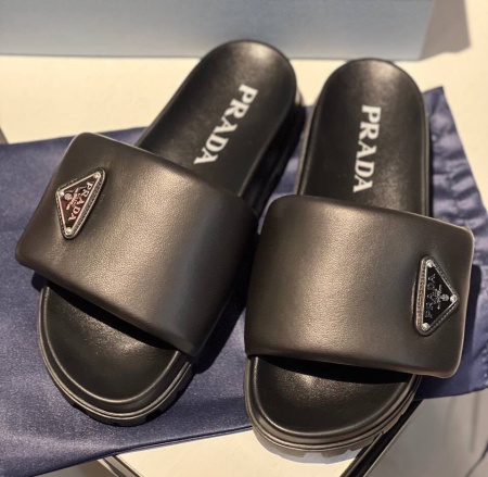 ШЛЕПКИ PRADA 