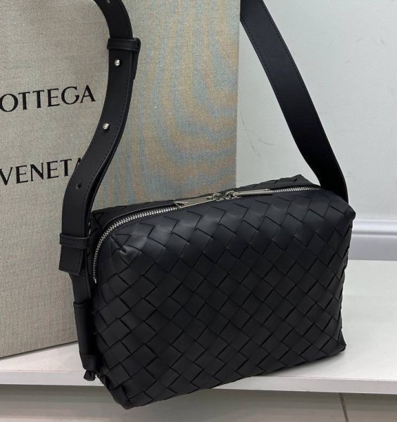 МУЖСКАЯ СУМКА МЕССЕНДЖЕР BOTTEGA VENETA 