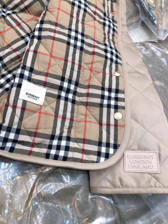 КУРТКА BURBERRY 47863 детальное фото товара