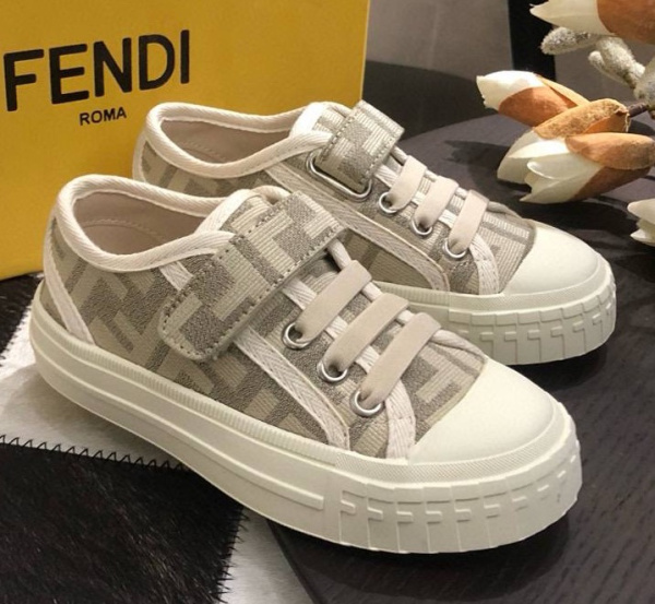 ДЕТСКИЕ КЕДЫ CHRISTIAN DIOR 