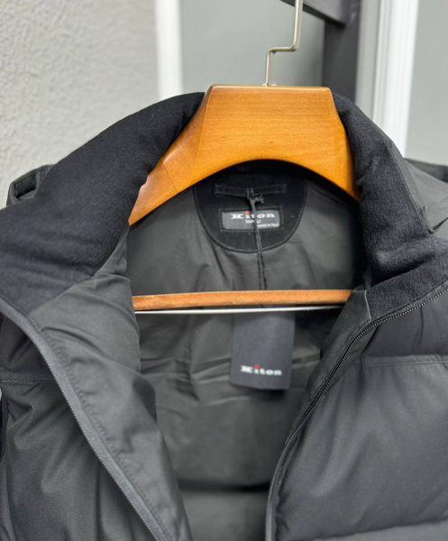МУЖСКОЙ ЖИЛЕТ KITON  71679 фото анонса