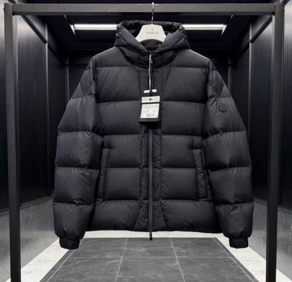 МУЖСКОЙ ПУХОВИК MONCLER 